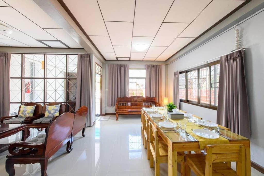 Bluebell House Hatyai - Cosy 3 Bedrooms For 10 Pax - 9 Mins Drive To Lee Grd Ban Kho Hong Buitenkant foto